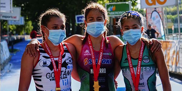 Fin de semana de podios para nuestros triatletas en el Campeonato de España de Triatlón de Banyoles | Federació Triatló de la Comunitat Valenciana