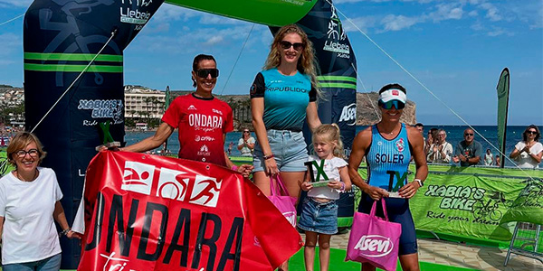 Javier S nchez Y Cristina Rosell Ganadores De TriX bia Federaci De 