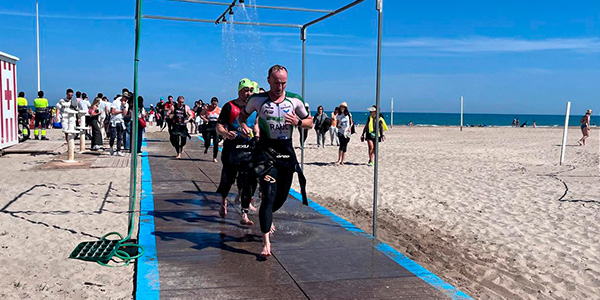 Isabel Solsona y Daniel Tolosa campeones autonómicos de triatlón olímpico no drafting