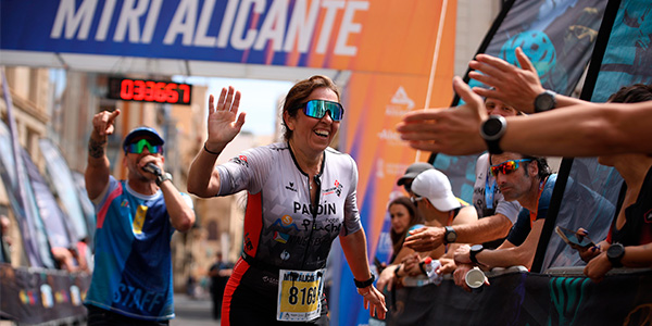 MTRI Alicante, una edición de lleno absoluto, con la que arranca lo mejor del triatlón popular